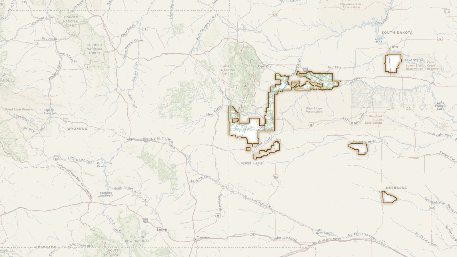 The boundary of the Nebraska National Forest drawn on the USGS topographic map, with the towns, highways and rivers around it.