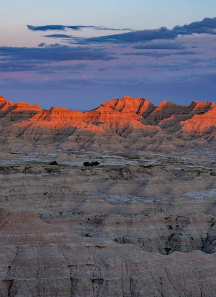 A (Very) Helpful Guide to BADLANDS NATIONAL PARK (Photos + Video)