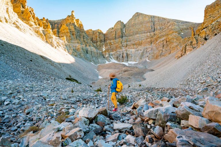 18 Best Hiking Apps for 2026