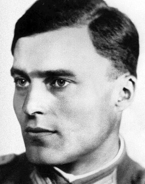Claus von Stauffenberg's plot to kill Hitler made for a compelling story in Valkyrie |  National Parks In Movies