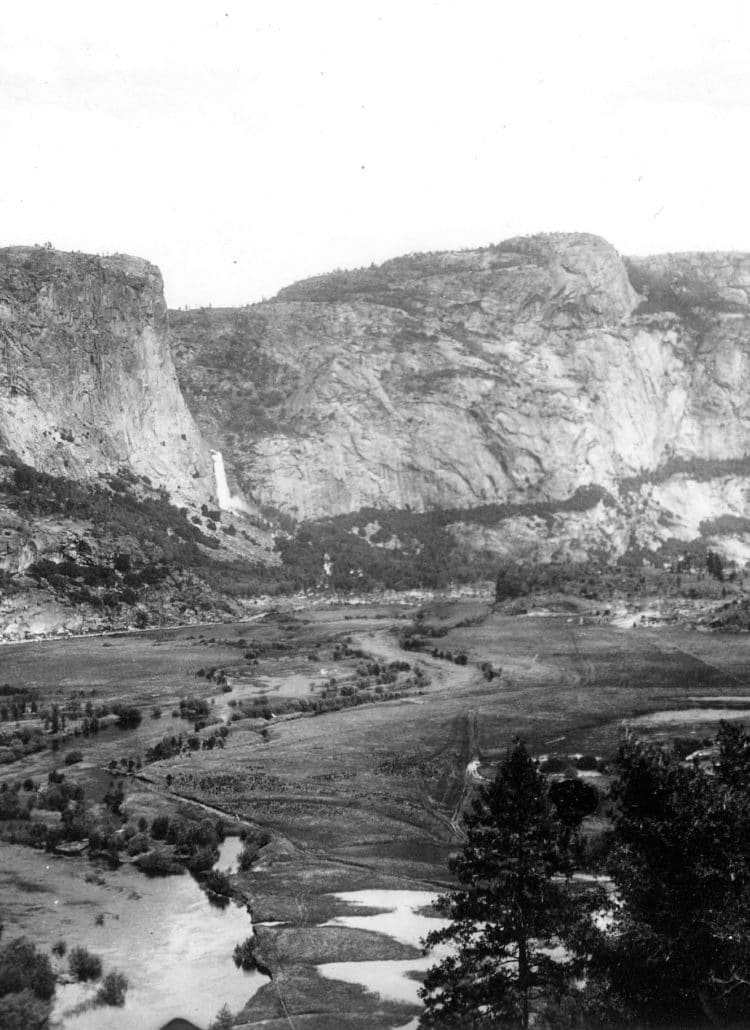 HETCH HETCHY: The Epic Environmental Battle That Changed America