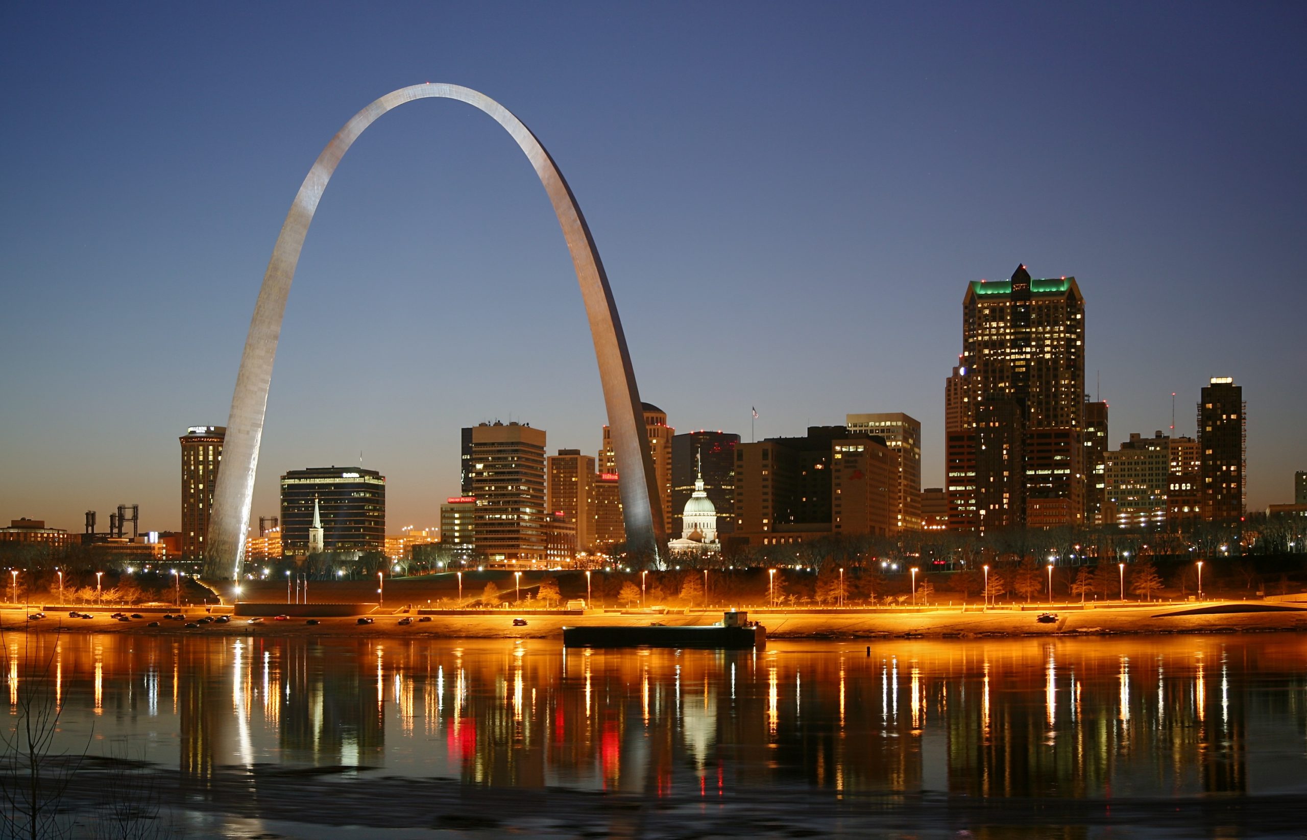 The famed Gateway Arch | Gateway Arch National Park Facts