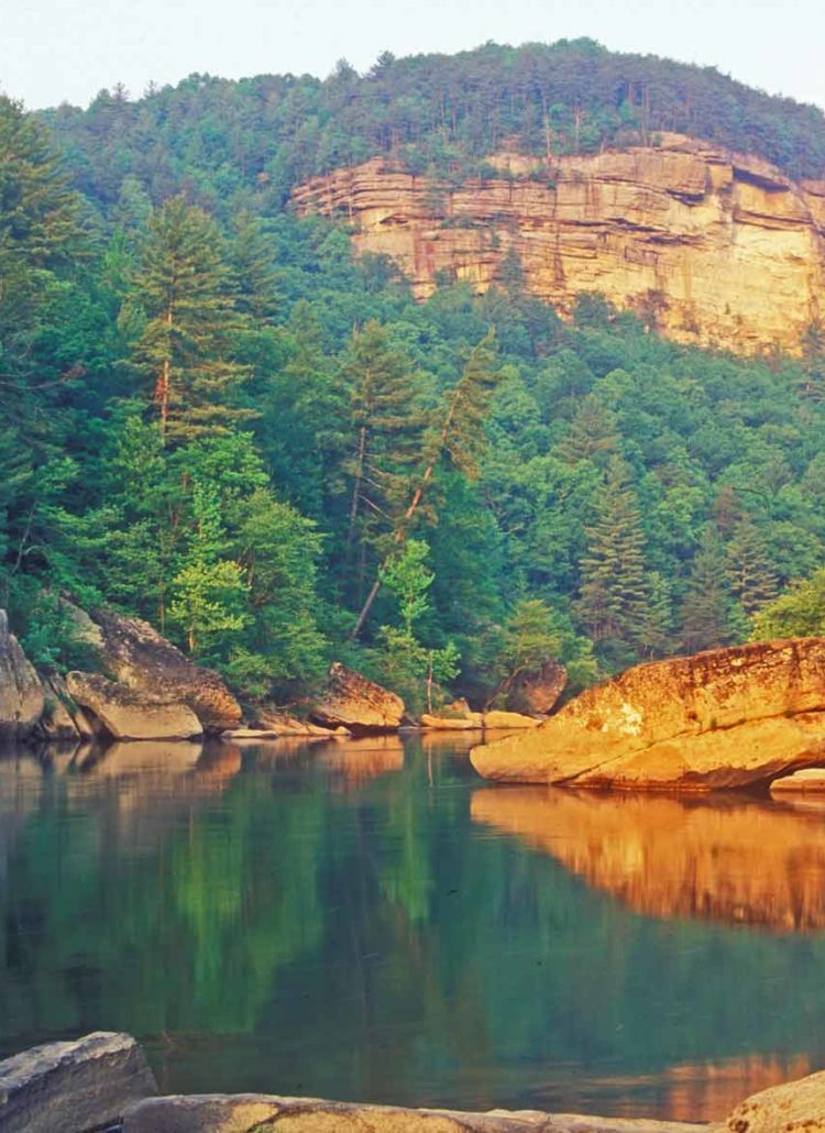 6 BEST Kentucky National Parks Worth Visiting (Guide + Photos)