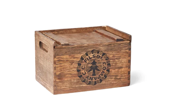 Filson Fatwood Crate