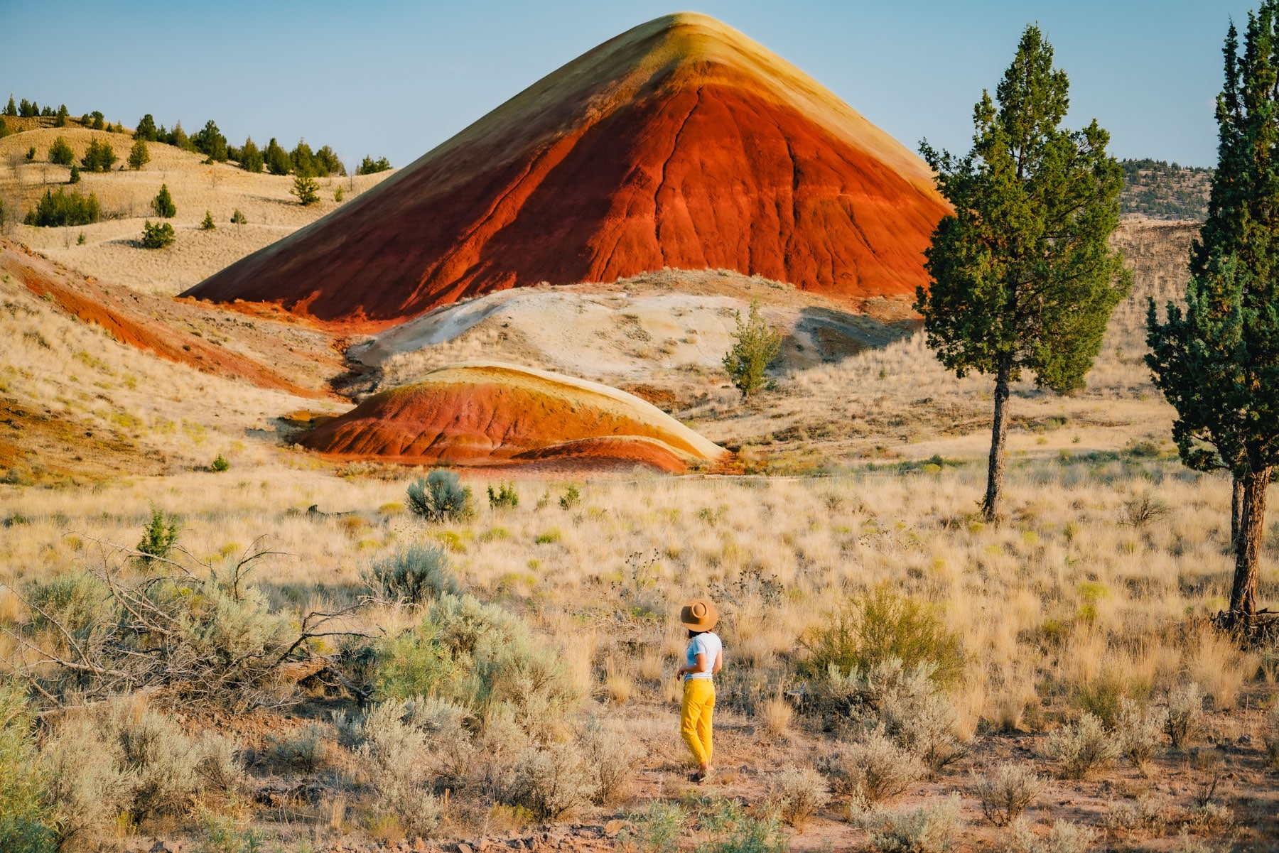 painted hills john day fossil beds | historic sites in oregon