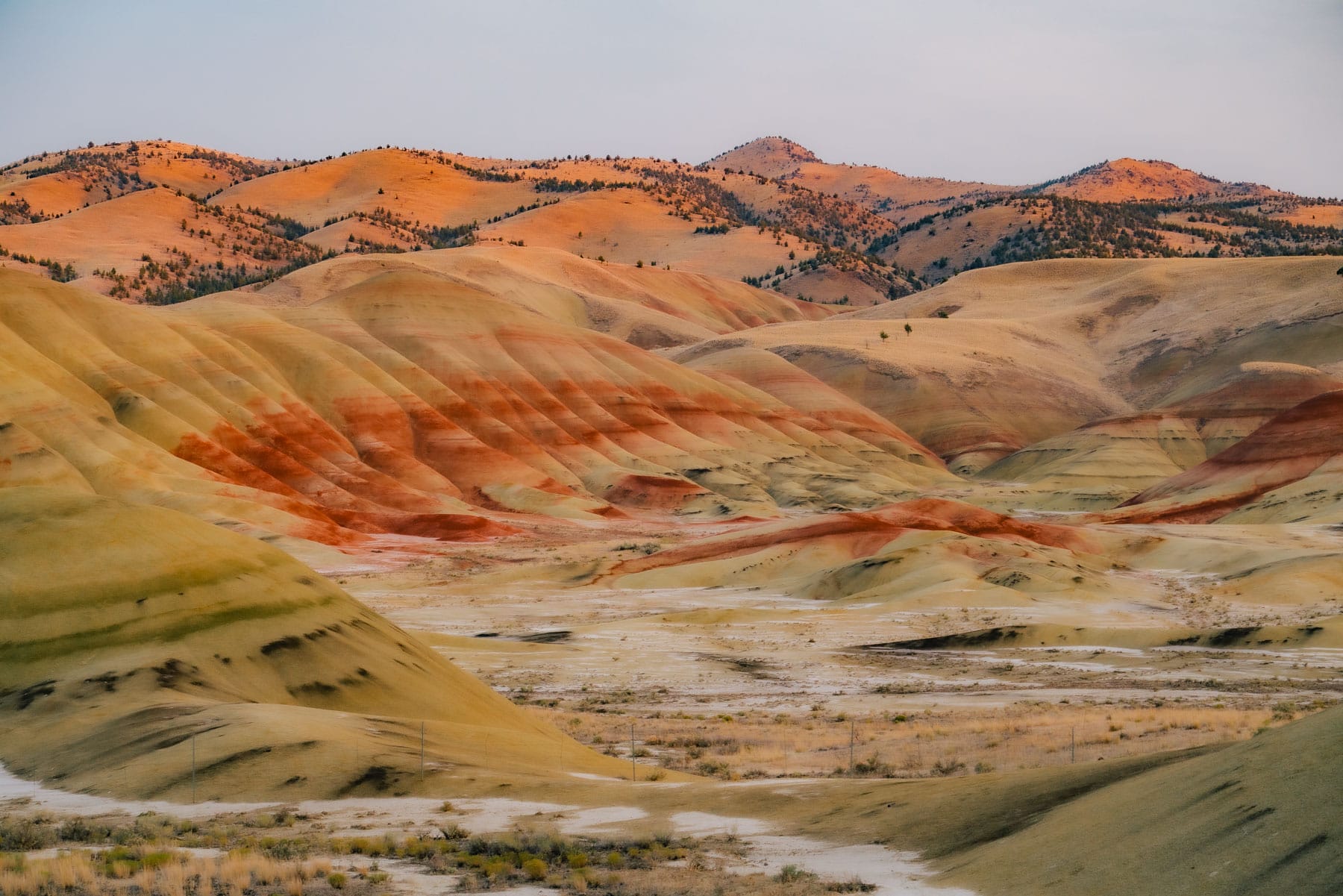 painted hills john day fossil beds oregon national parks