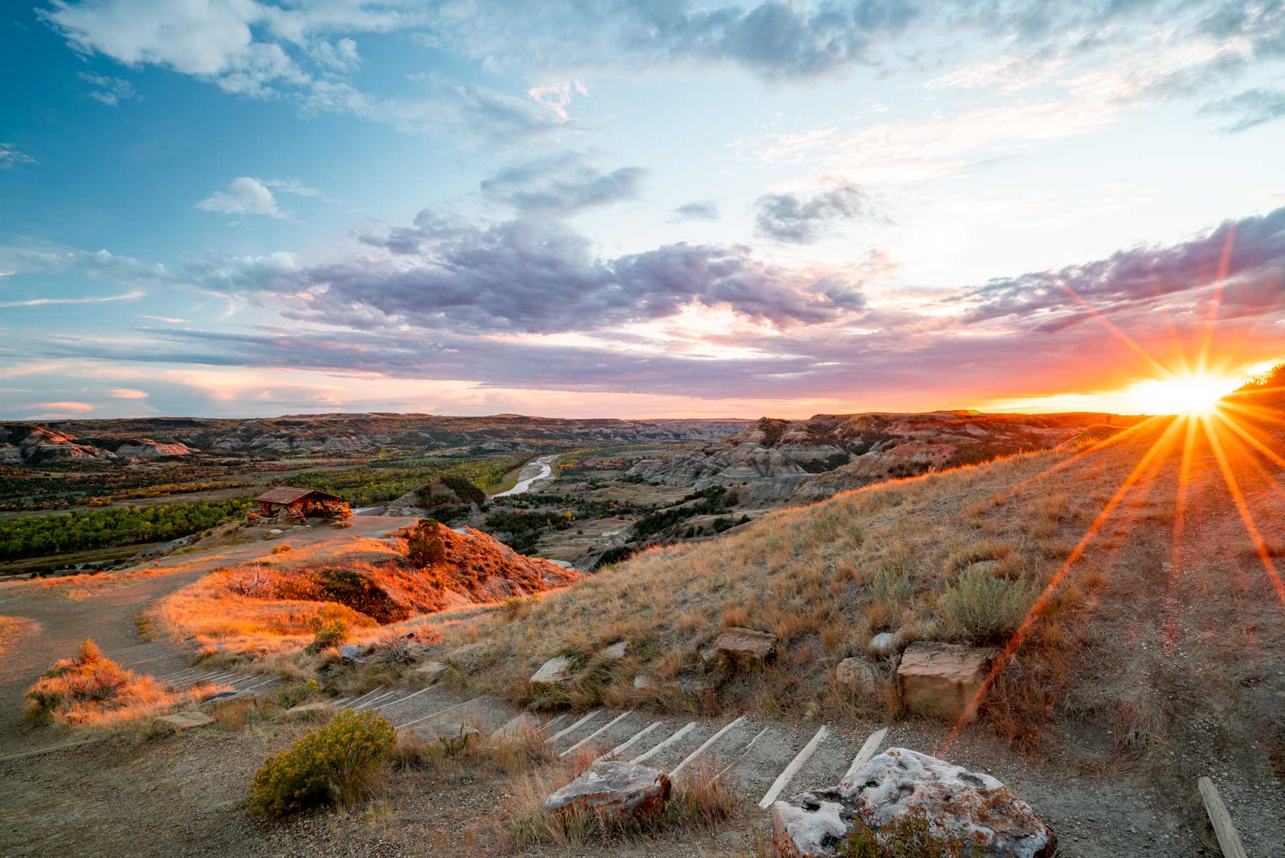 sunset river bend overlook theodore roosevelt north dakota