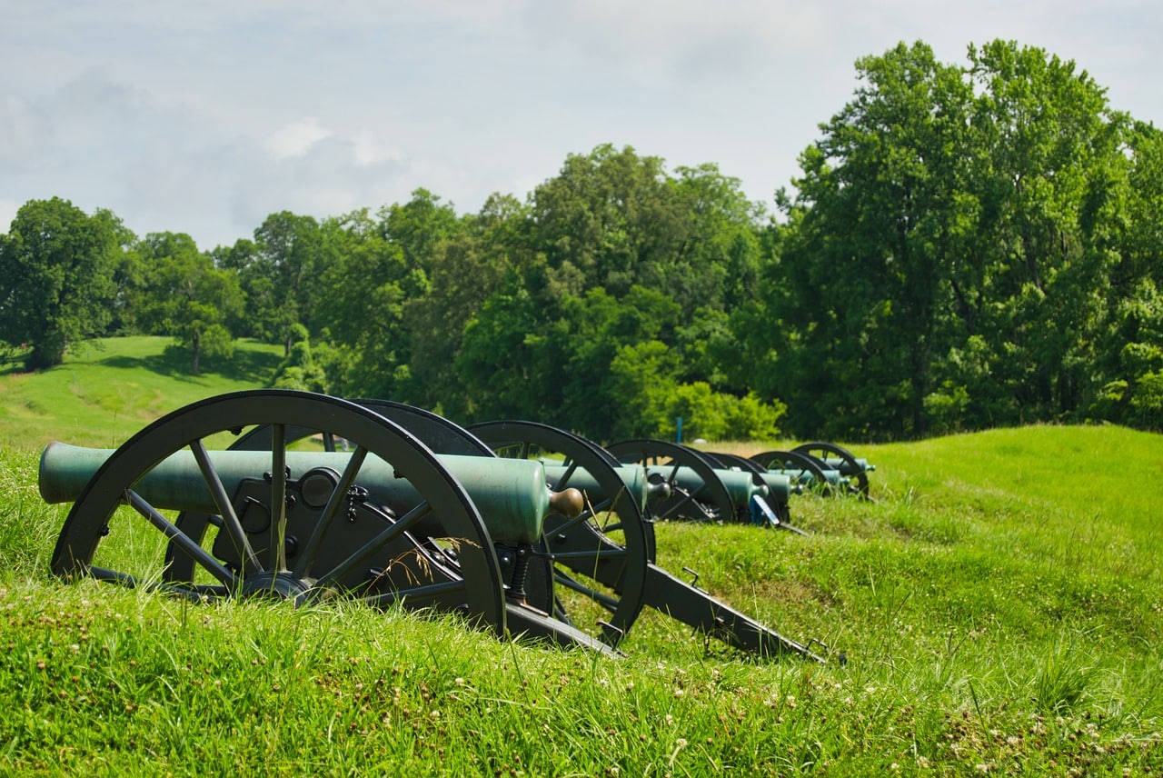 15 Must-See Historic Sites In Mississippi