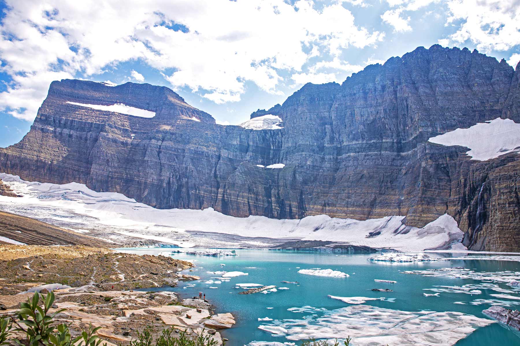 15 Best Hikes in Glacier National Park (Photos + Helpful Guide)