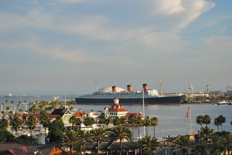 queen mary 2, long beach, california-171869.jpg