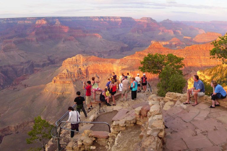 10 CLOSEST Cities Near the Grand Canyon South Rim (Helpful Tips)