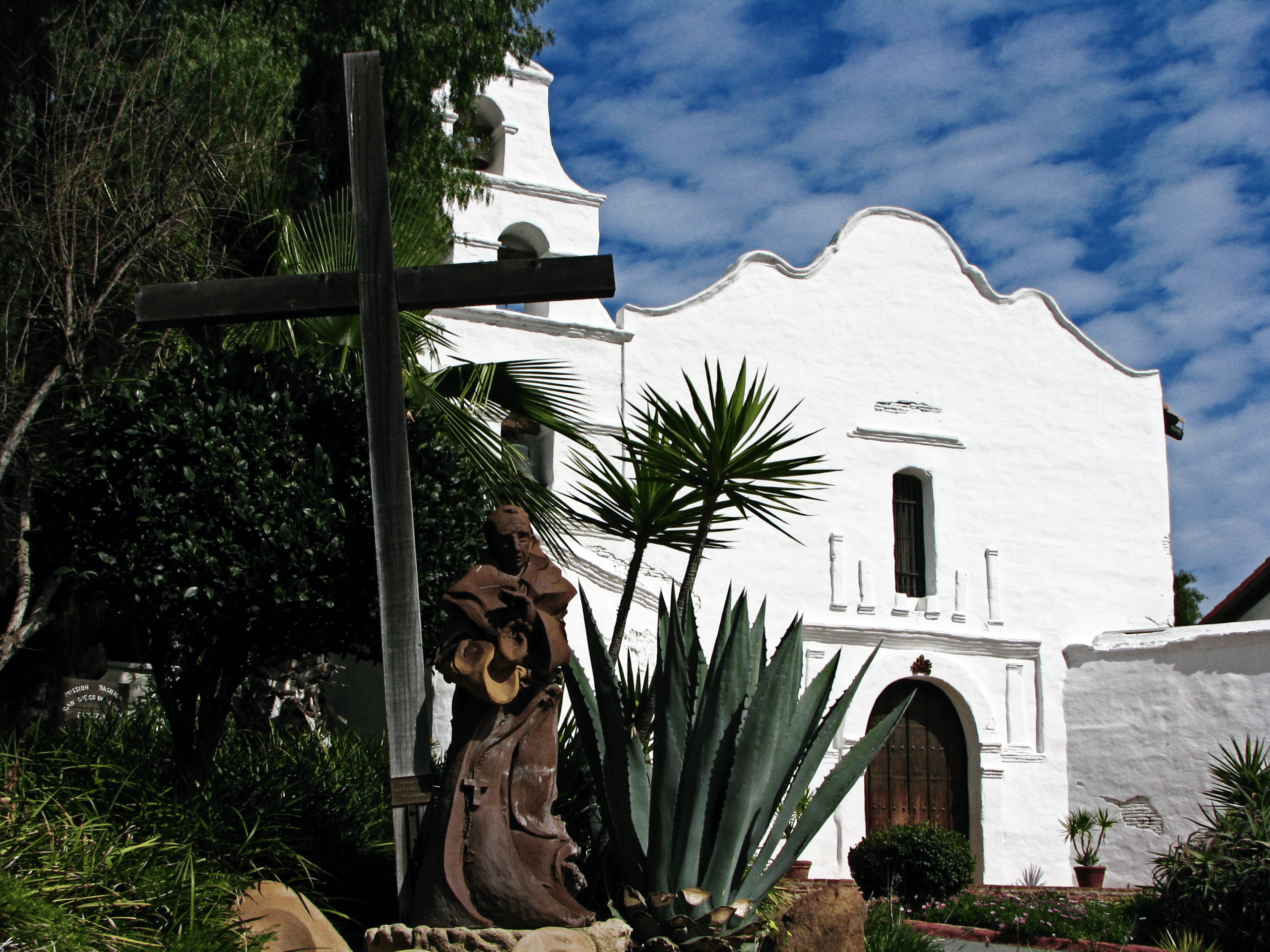 Mission Basilica San Diego de Alcala | Historic Sites In California