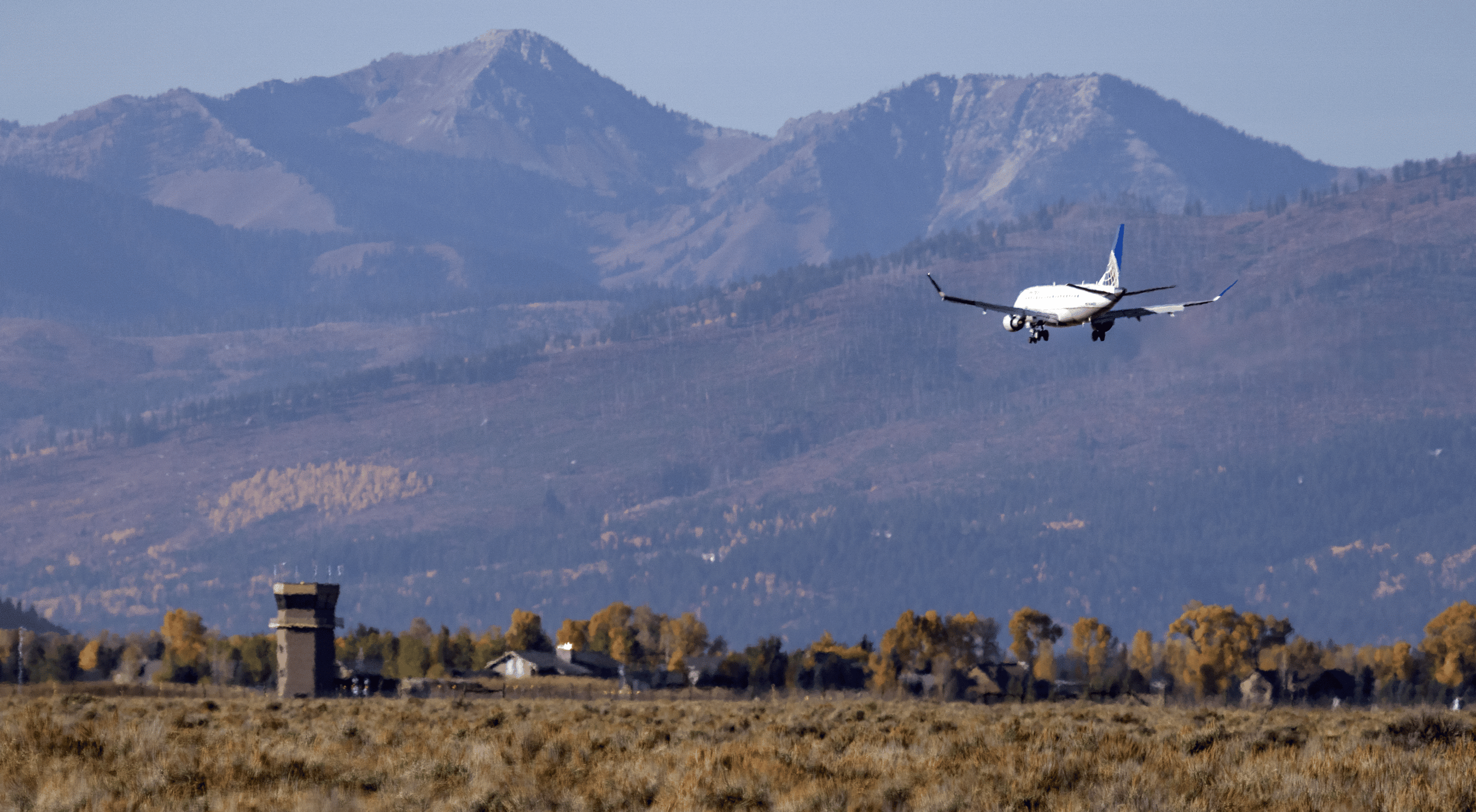 Commercial aircraft landing at Jackson Hole Airport | Grand Teton National Park Facts