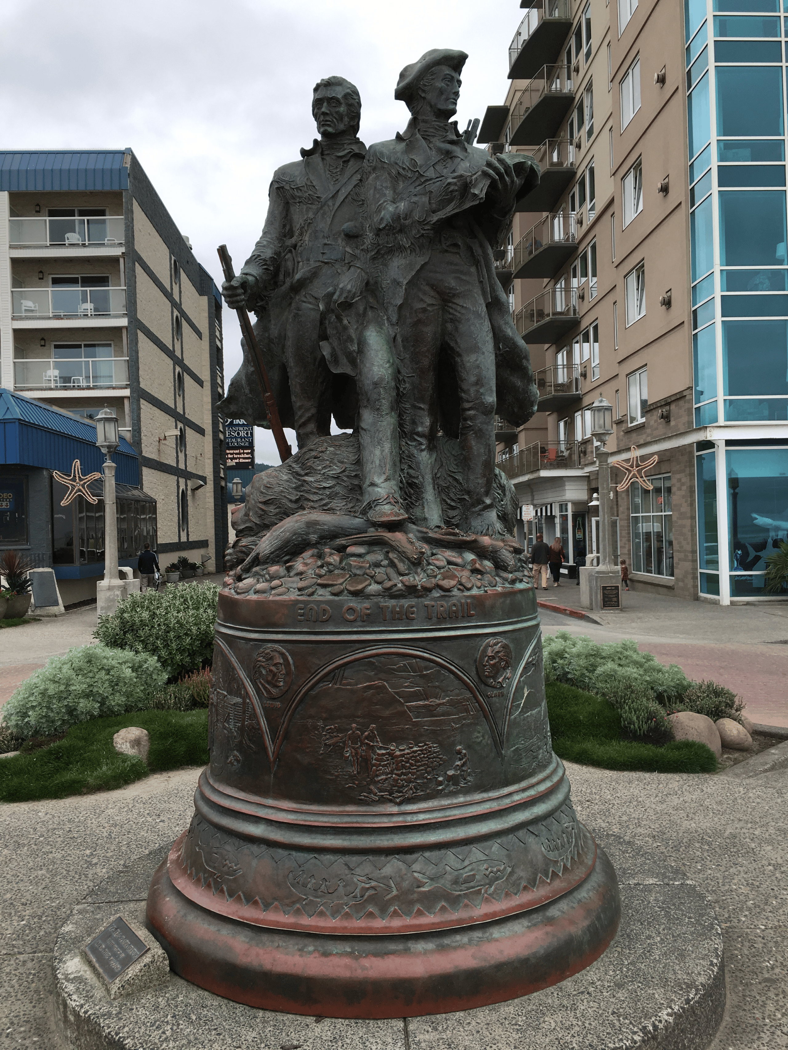 Statue of Lewis & Clark at Seaside, Oregon