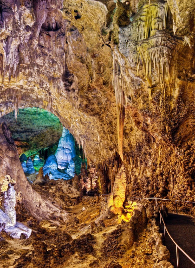 10 AMAZING Facts About Carlsbad Caverns National Park