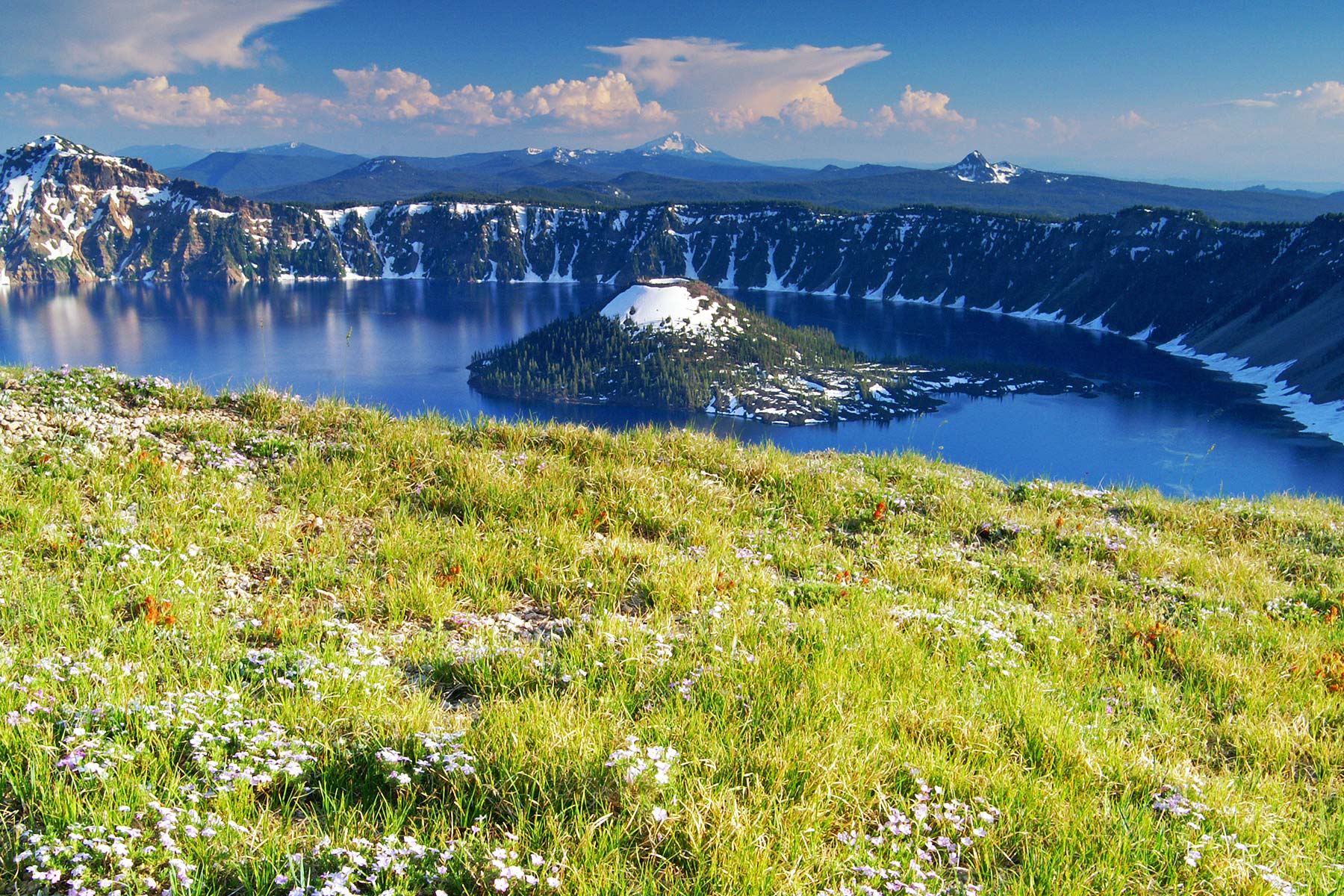 wizard island, things to do at crater lake