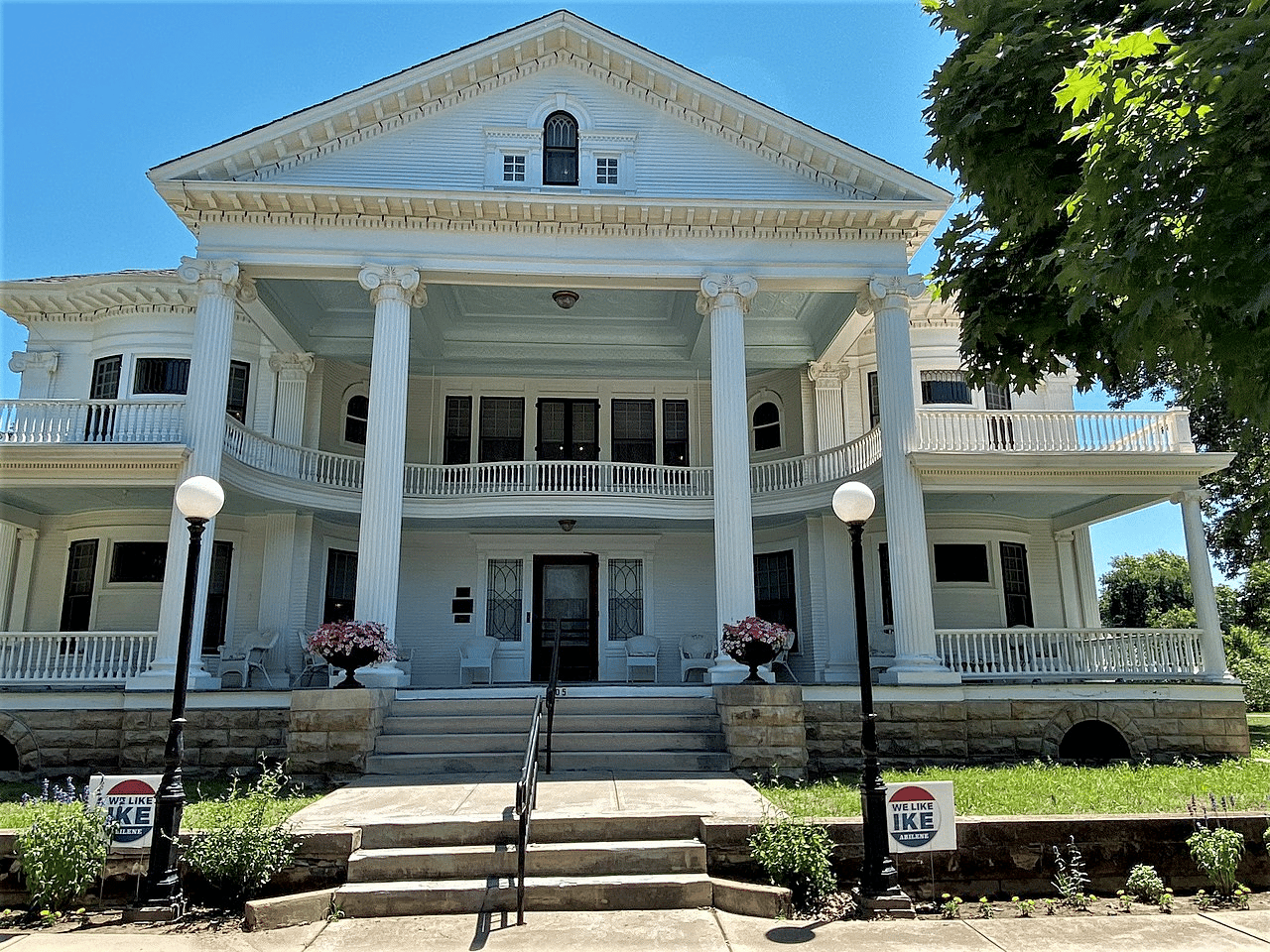 Seelye Mansion | Historic Sites In Kansas 