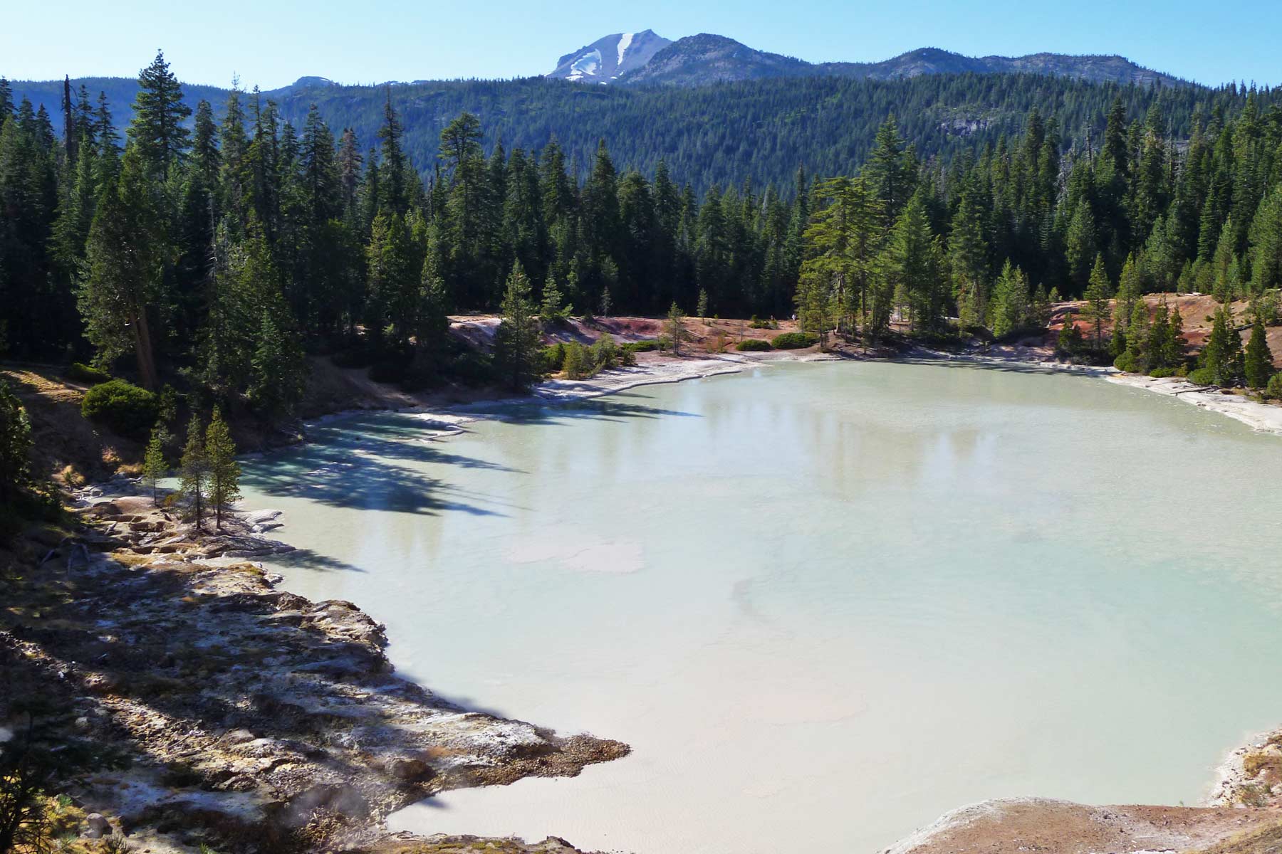 boiling springs lake, things to do in lassen volcanic national park