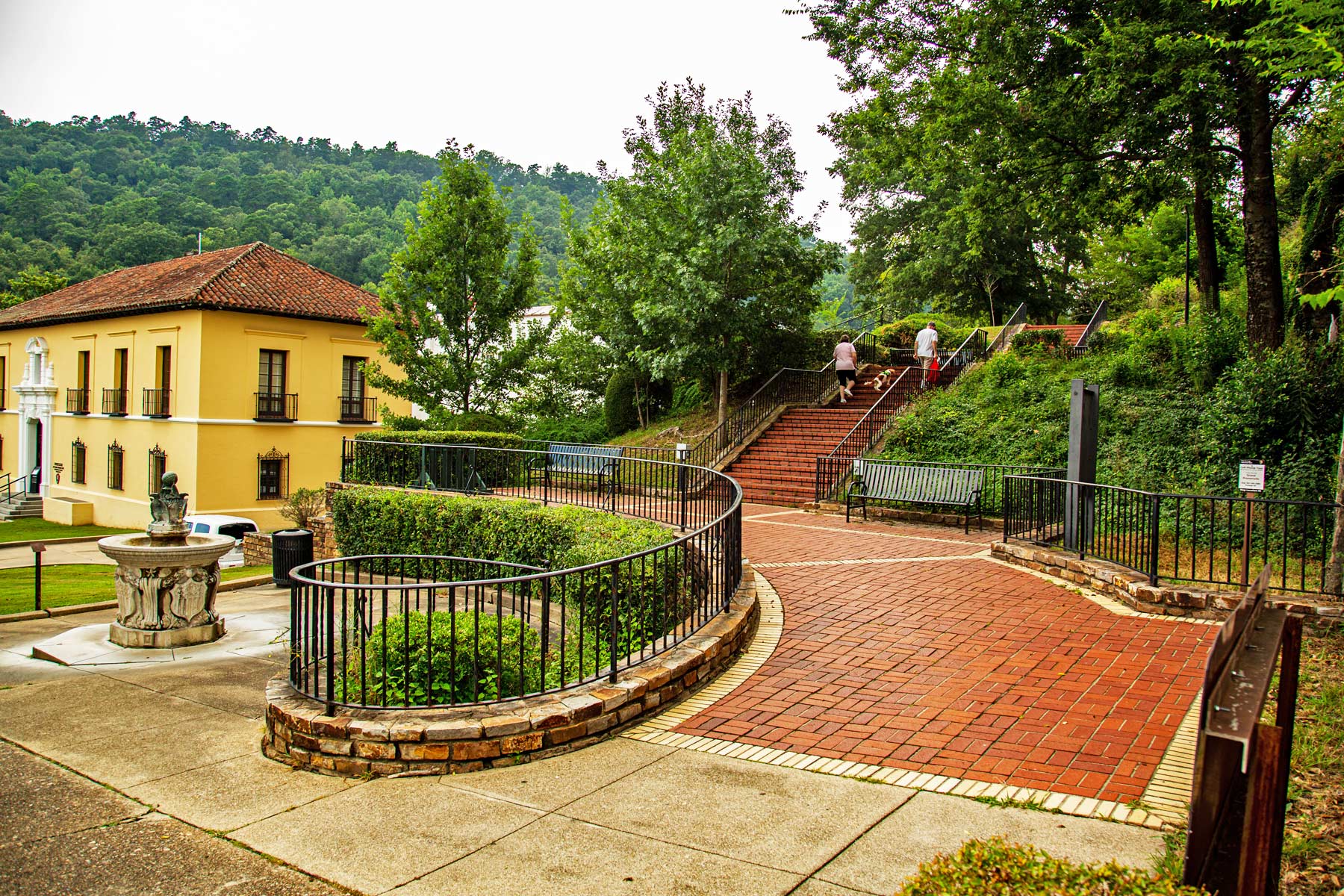 grand promenade, things to do in hot springs national park