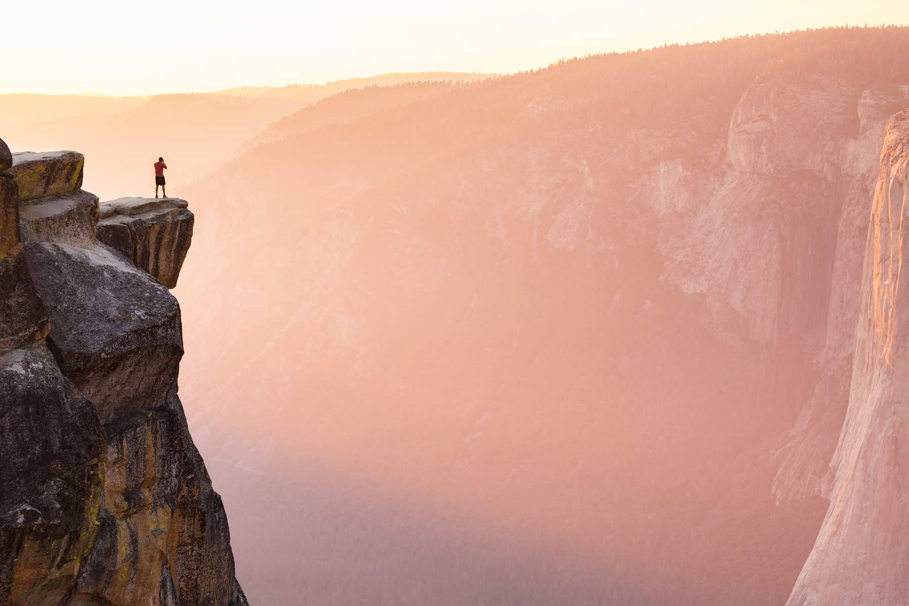 taft point, best hikes in yosemite national park