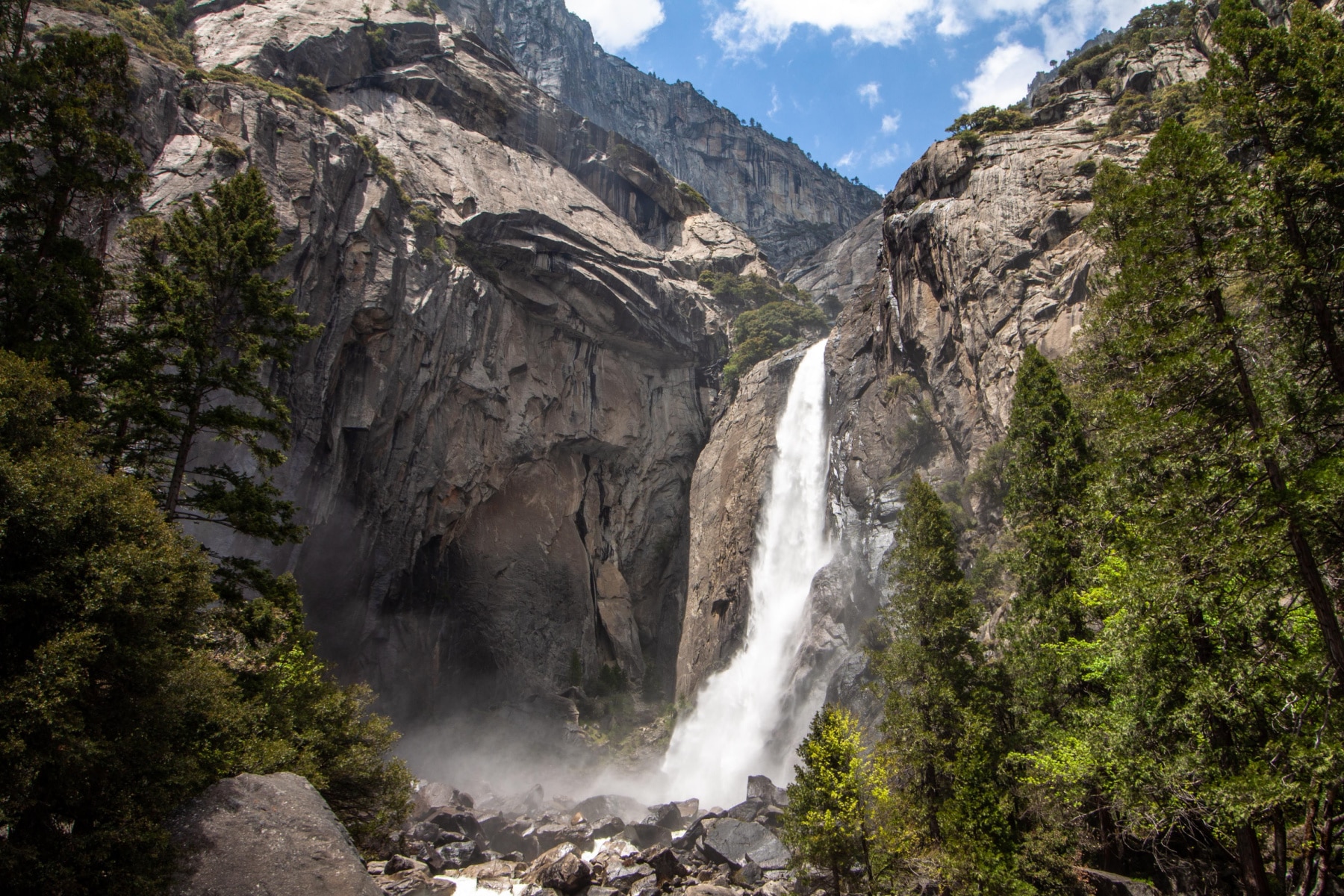 Lower Yosemite Falls in spring. One of the must see stops on the Yosemite to Sequoia National Park Majestic Mountain Loop.