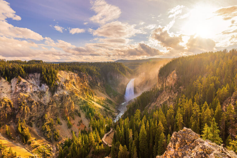 Grand Canyon of Yellowstone, yellowstone in september